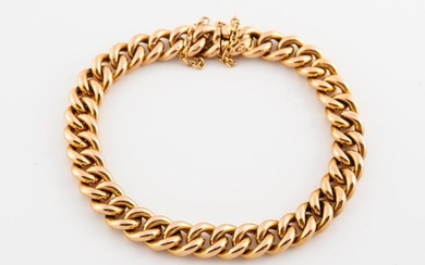 Bracelet gold 750 °/°°° with a safety chain.