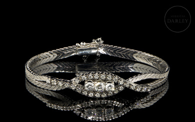 Bracelet in 18k white gold and diamonds