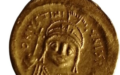 Byzantine Empire - AV Solidus, Justinian I (AD 527-565). Constantinople, struck AD 545-565- Gold