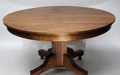 C 1900 Solid 1/4 Cut Oak Mission Style Dining Table. Dia. 54" extends to 80". Condition is old