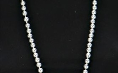 CHRISTIAN DIOR Ladies' bead necklace, marked 1975, Chr.