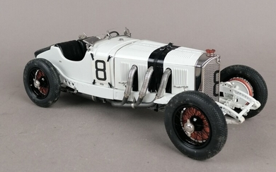 CMC - Mercedes-Benz SSKL 1931, échelle 1/18 - en l'état