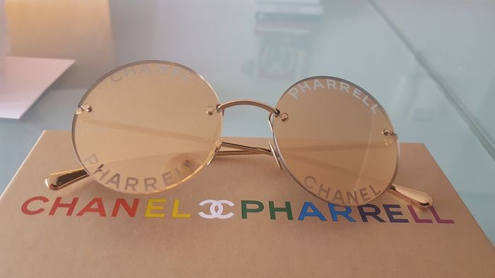 Chanel - Chanel x Pharrell 2019 Limited Edition Round golden mirror Sunglasses Sunglasses