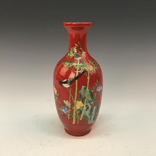 Chinese Faience Vase, Yongzheng Mark