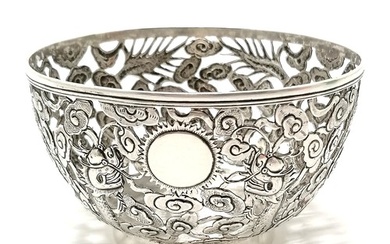Chinese antique silver bowl with pierced decoration depictin...
