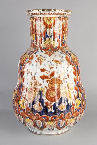 Delft vase, 1930
