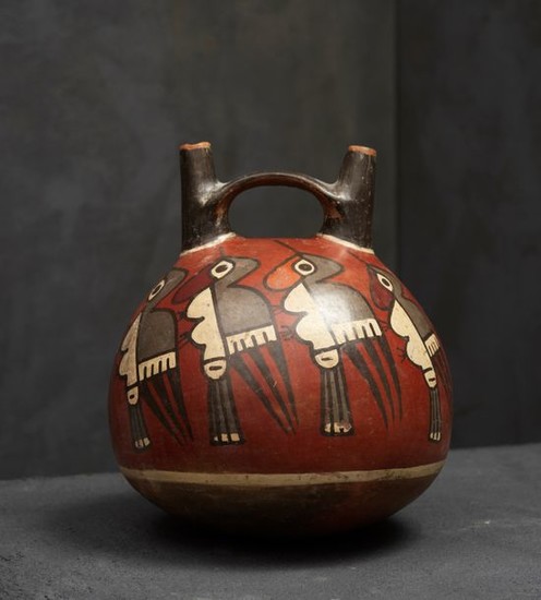 Double-necked flask The belly is decorated with a...