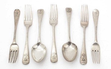 Five Victorian dessert forks; and two dessert spoons.