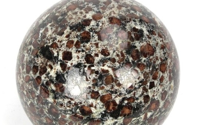 Garnet Sphere - 90×90×90 mm - 1200 g