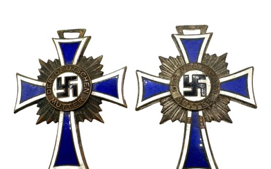 German WWII Mothers Cross Set in Bronze and Silver