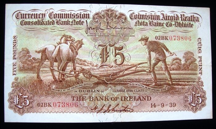 Ireland - Bank of Ireland - 5 pounds 1939 - Pick 9b