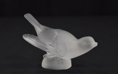 LALIQUE FROSTED CRYSTAL BIRD