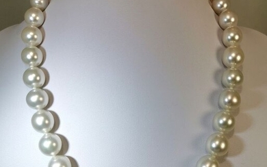 #LOW RESERVE PRICE# - 925 Saltwater pearls, Silver, South sea pearls, Beautiful SSP RD- Size 10,3x13,2MM - Necklace