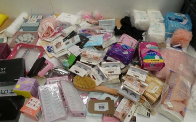 Large bag of beauty accessories including false eyelashes, false nails,...