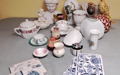 Lot de porcelaine céramique Chi Chi, avec entre autres Rosenthal, Kaiser, Villeroy & Boch, 27...