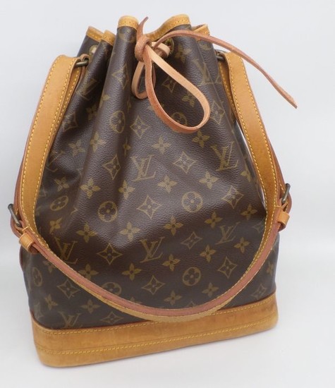 Louis Vuitton - Noe GM Shoulder bag