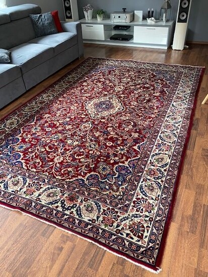 Meshed - Carpet - 320 cm - 210 cm
