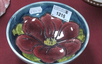 Moorcroft Pottery Bowl, circa Mid XX Century, Anemone floral...
