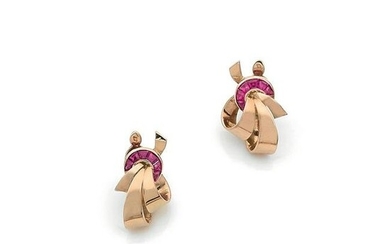 Pair of "Ribbon knots" clip earrings in 18K