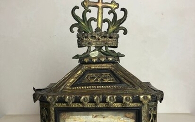 Reliquary - Baroque - Brass, Crystal, Textiles, Wood - Early 18th century