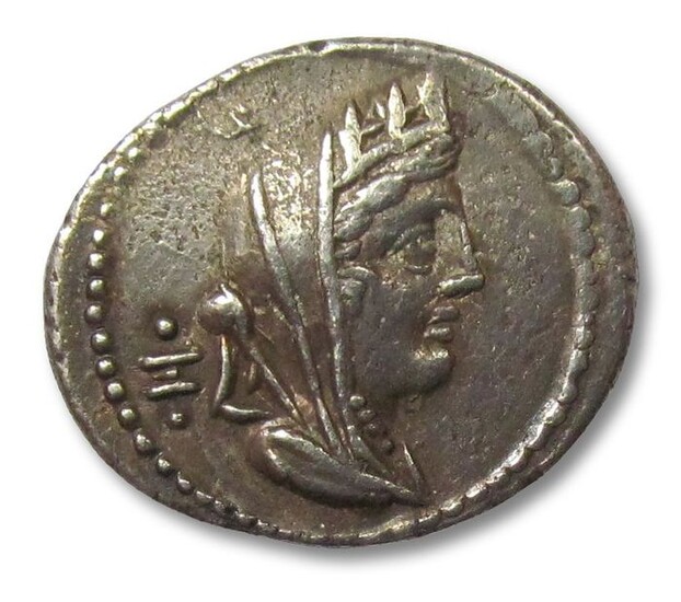 Roman Republic. C. Fabius C.f. Hadrianus. AR Denarius,Rome mint 102 BC
