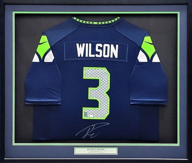 SEAHAWKS RUSSELL WILSON AUTOGRAPHED FRAMED NIKE JERSEY RW HOLO & BECKETT 210143