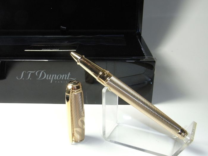 S.T. Dupont 007 James Bond Limited Edition - Roller ball