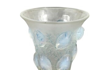 Saint-Francois, an R. Lalique opalescent glass vase, circa 1930