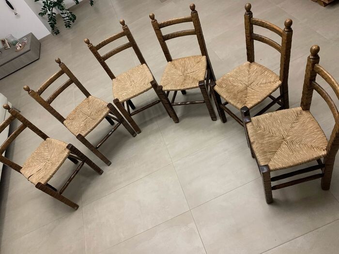 Seating group, 95 solid wood chairs and straw seats - Wood