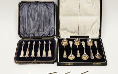 Set of six silver seafood picks, Sheffield 1910, in fitted c...