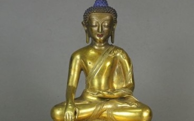 Shakyamuni - Gilt bronze - China - 17th century