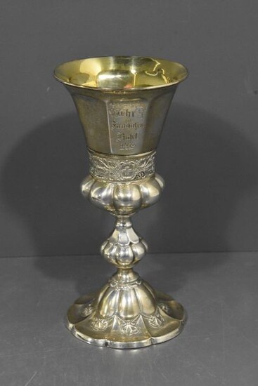Silver chalice (Ht 19cm)