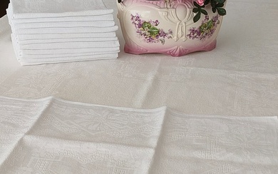 Tablecloth with these 12 napkins. - Tablecloth (13) - 216 cm - 156 cm