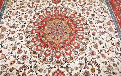 Tabriz 50 Raj mit viel Seide - Very fine carpet - 403 cm - 300 cm