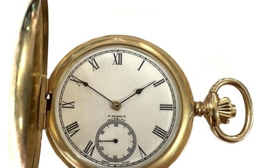 Unsigned – A 9ct gold dress style hunter pocket watch