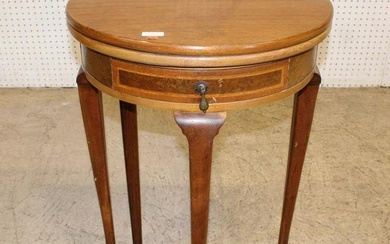 Vintage Potthast solid mahogany queen Anne flip top lamp table