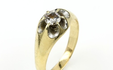 14 kt gold blossom ring with brilliant...