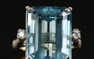 14K 15.13 CT Aquamarine and Diamond Ring