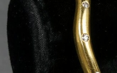 14K Yellow Gold & Diamond Wave Bangle Bracelet