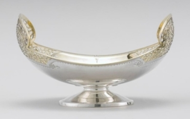 GORHAM STERLING SILVER CENTER BOWL Prow-form, with raised openwork ends decorated with scrolling foliage. Bright-cut border. Gold-wa...