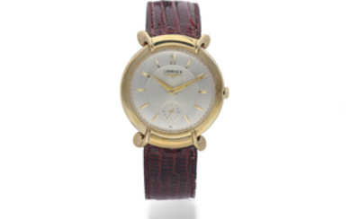 Longines. A Yellow Gold Wristwatch with Textured Dial