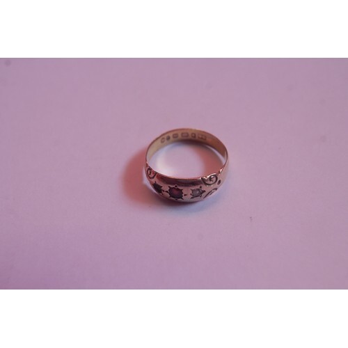 3.8gm gold ring (has one stone missing), Victorian, believed...