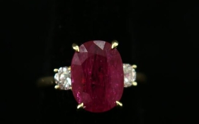 4-5CT RUBY AND DIAMOND RING