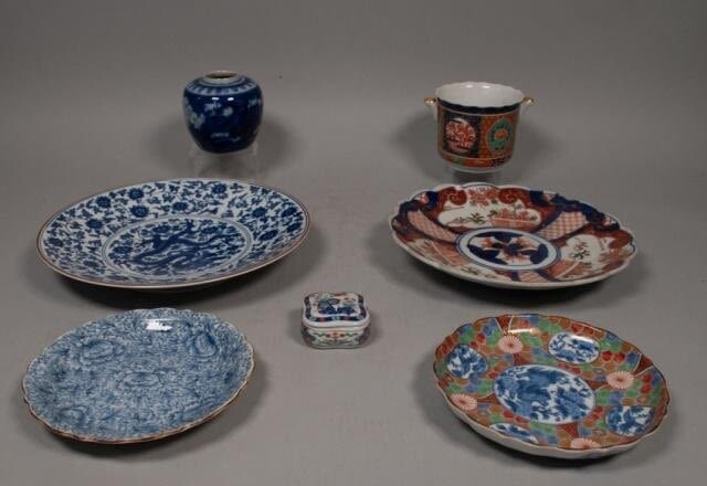 7 Contemporary Japanese Porcelain Pieces