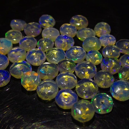 8.06 Ct Genuine 39 Drilled Round Faceted Opal Beads