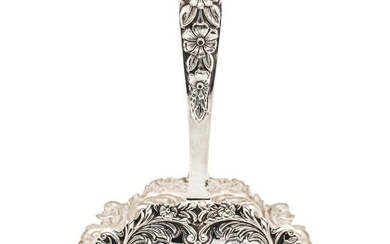 925 STERLING SILVER PORTUGUESE GLOSSY HANDMADE FLORAL NAPKIN HOLDER WITH HANDLE