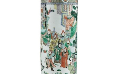 A Chinese famille verte-decorated umbrella vase, Late