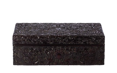A FINE CHINESE CARVED ROSEWOOD DRAGONS BOX WITH COVER