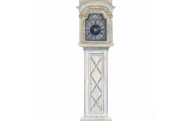 SOLD. A Gustavian longcase clock, painted and partially gilt. Marked "Malmö". Late 18th century. H. 232 cm. – Bruun Rasmussen Auctioneers of Fine Art
