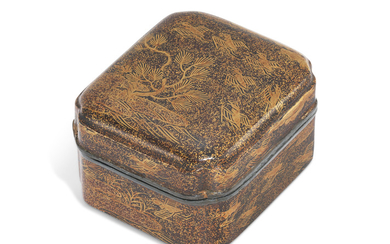 A LACQUER INCENSE BOX (KOGO), MUROMACHI PERIOD (15TH - 16TH CENTURY)